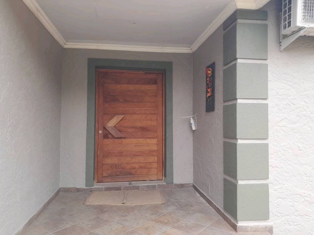 Brenthurst brakpan paintings